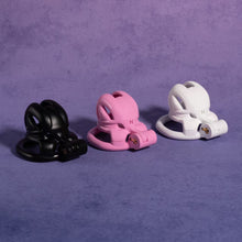 Carica l'immagine nel visualizzatore di Gallery, 3D Mini Viper Chastity Cage With 4 Rings 8