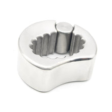 Load image into Gallery viewer, Metal Pendant Ball Stretcher – material and construction details, gallery view 1