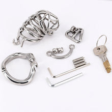 Carica l'immagine nel visualizzatore di Gallery, Metal Cock Cage 2.76 inches Long – material and construction details, gallery view 4