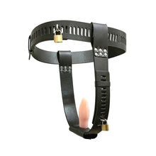 Carica l'immagine nel visualizzatore di Gallery, Chastity Belt With Buttplug – product design details, gallery view 2 from the CAGINK product page