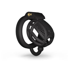Carica l'immagine nel visualizzatore di Gallery, Chastity Device For Men – product design details, gallery view 8 from the CAGINK product page