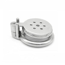 Load image into Gallery viewer, Flat Steel Cage For Dick (Screw Lock) – material and construction details, gallery view 5