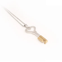 Load image into Gallery viewer, Heart Shaped Chastity Cage Cylinder Lock With Chain – locking components and key details, gallery view 3