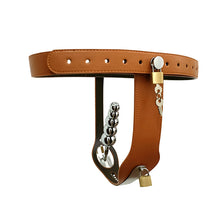 Cargar imagen en el visor de la galería, Leather Female Lockable Chastity Belt – product design details, gallery view 3