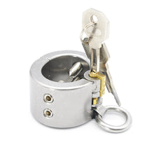 Carica l'immagine nel visualizzatore di Gallery, Male Chastity Ring – ring and adjustment details, gallery view 1 from the CAGINK product page