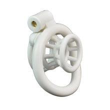 Load image into Gallery viewer, Negative Fish Basket Chastity Lock – locking components and key details, gallery view 10