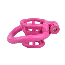 Load image into Gallery viewer, Negative Fish Basket Chastity Lock – locking components and key details, gallery view 2