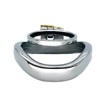Carica l'immagine nel visualizzatore di Gallery, Stainless Steel Chastity Cock Ring – ring and adjustment details, gallery view 11