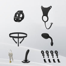 Carica l'immagine nel visualizzatore di Gallery, Cobra Chastity Cage with Underwear & Plug