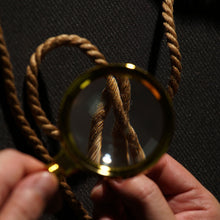 Cargar imagen en el visor de la galería, Cuerda de cáñamo Shibari erótica artesanal