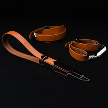 Load image into Gallery viewer, Teasing & Impact Passion Fetish Kit β product design details, gallery view 3