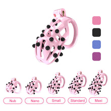 Carica l&#39;immagine nel visualizzatore di Gallery, Chastity Lock With Silicone Nails
