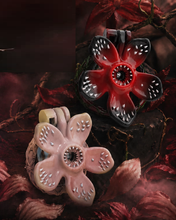 Load image into Gallery viewer, Blooming Demonic Flower Chastity Cage
